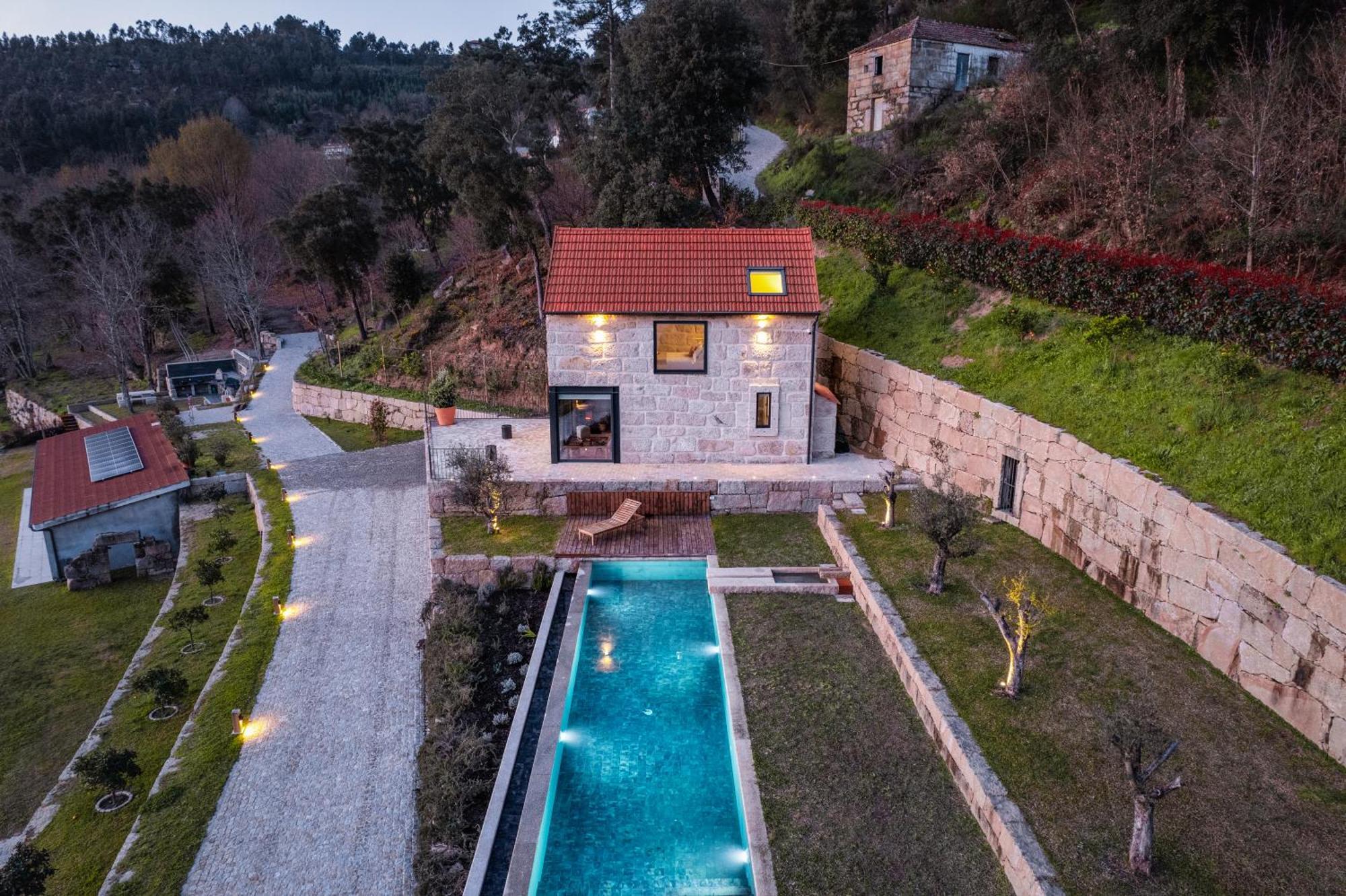 Javardo - Family House - Douro Penha Longa Екстериор снимка