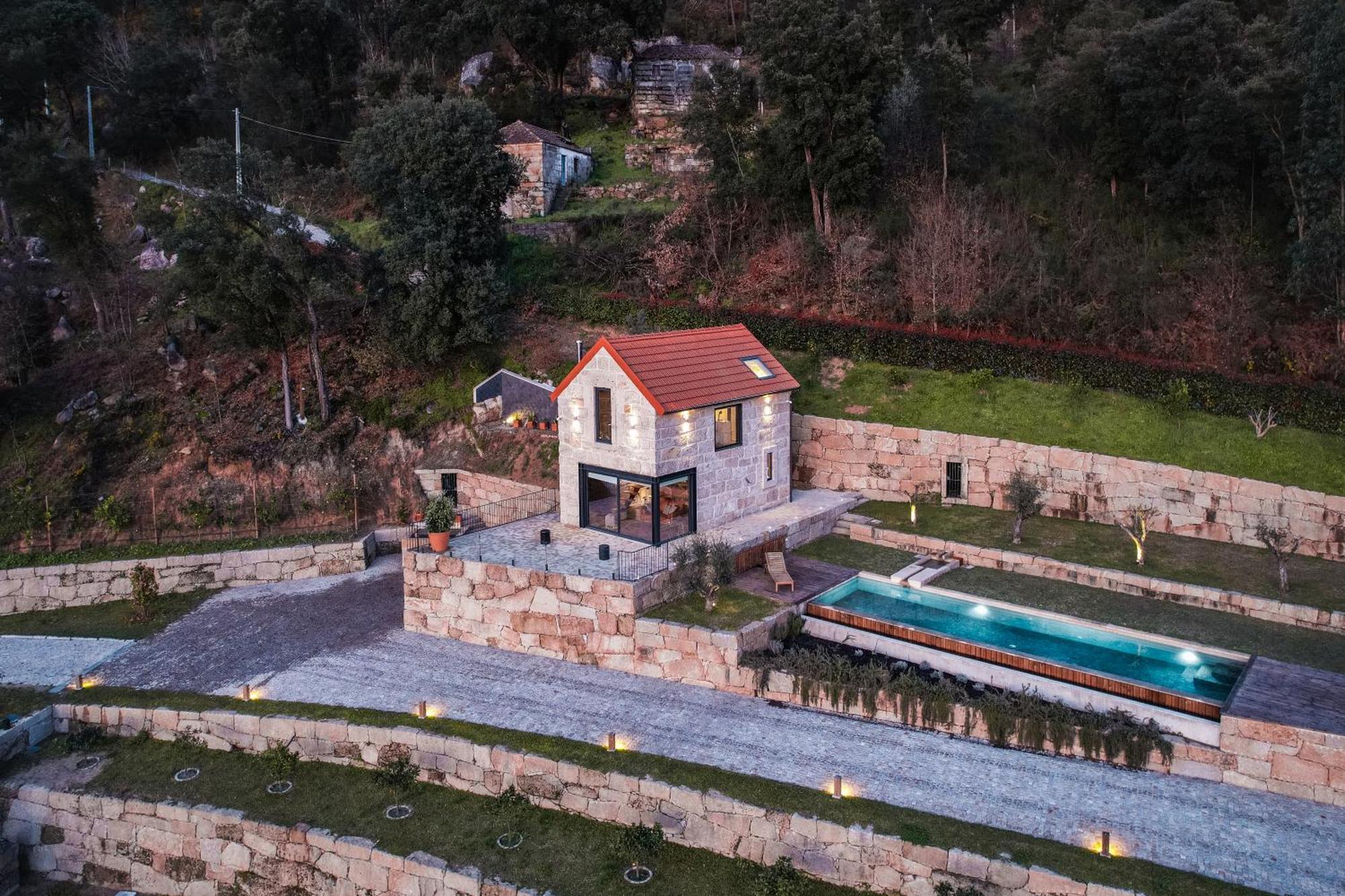 Javardo - Family House - Douro Penha Longa Екстериор снимка